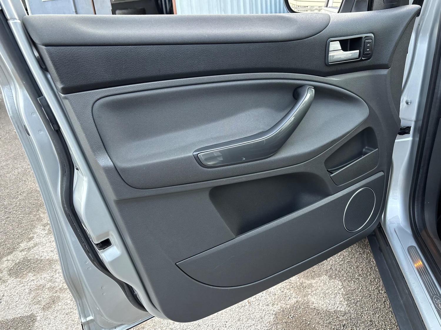 Used Ford Kuga 2010 for sale - 76936433: Photo 66