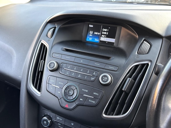Used Ford Focus 2015 for sale - 75720814: Photo 14