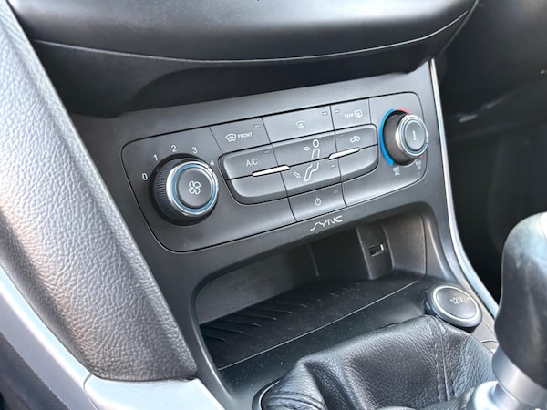 Used Ford Focus 2015 for sale - 75720814: Photo 15