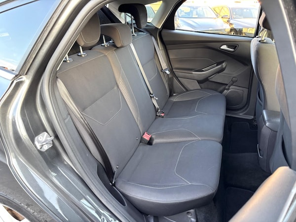 Used Ford Focus 2015 for sale - 75720814: Photo 18