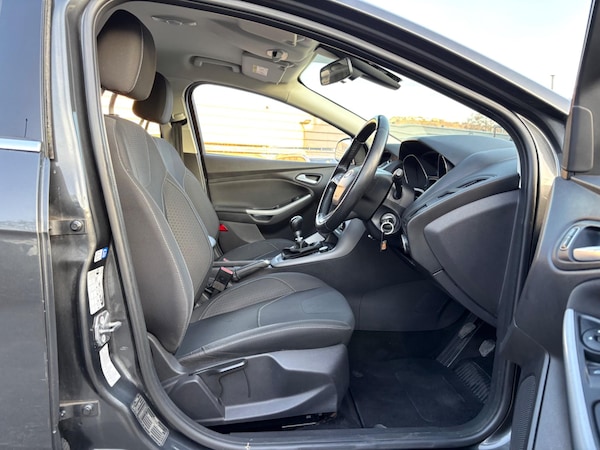 Used Ford Focus 2015 for sale - 75720814: Photo 27