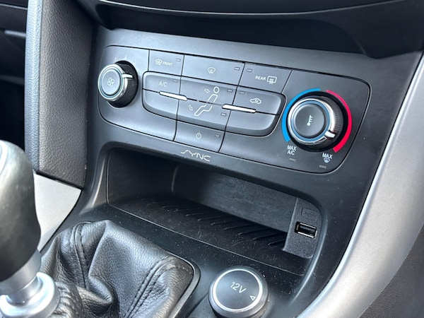 Used Ford Focus 2015 for sale - 75720814: Photo 34
