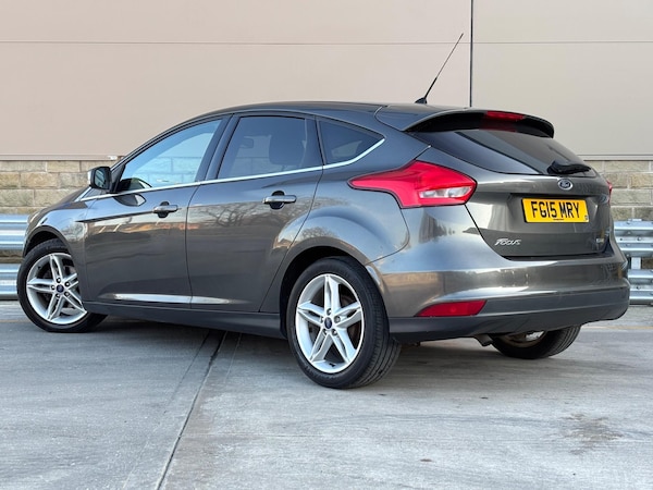 Used Ford Focus 2015 for sale - 75720814: Photo 3