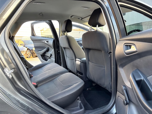 Used Ford Focus 2015 for sale - 75720814: Photo 40