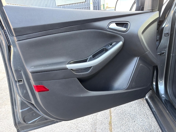 Used Ford Focus 2015 for sale - 75720814: Photo 65