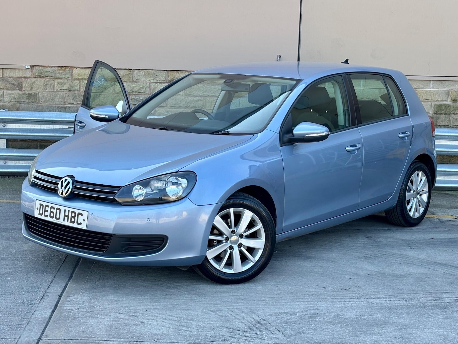 Used Volkswagen Golf for sale - 77783953: Photo 2