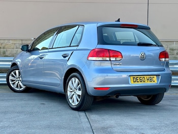 Used Volkswagen Golf 2010 for sale - 77783953: Photo