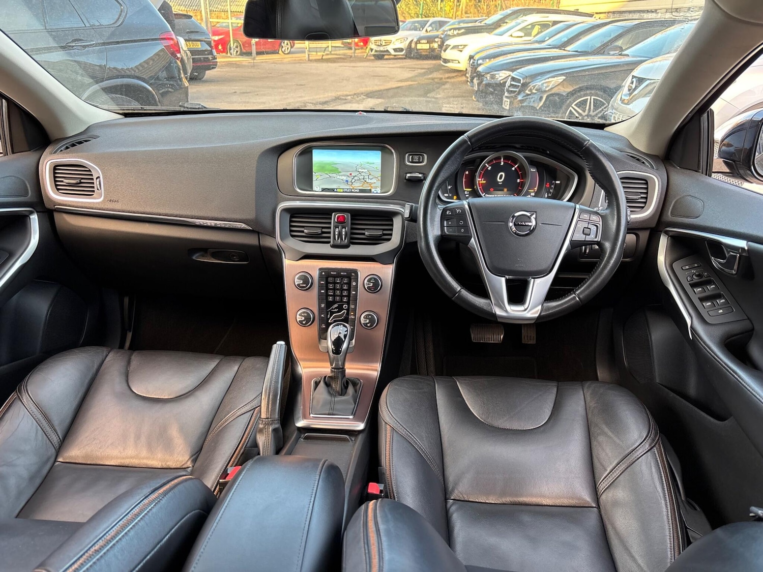 Used Volvo V40 2017 for sale - 77994367: Photo 13