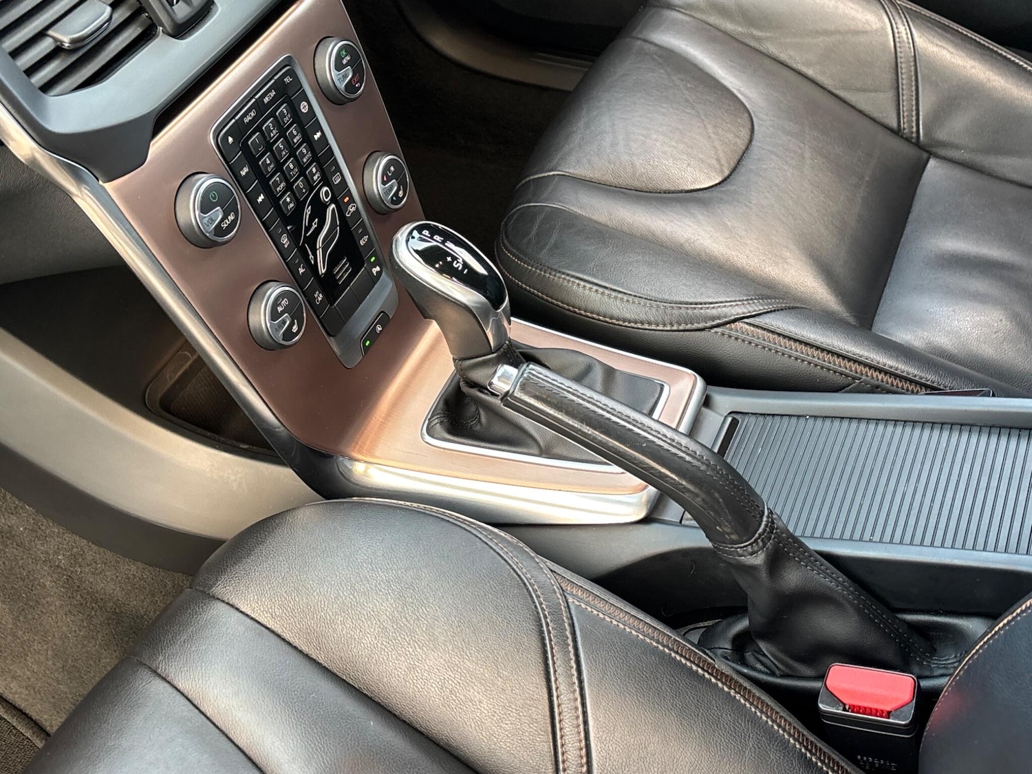 Used Volvo V40 2017 for sale - 77994367: Photo 53