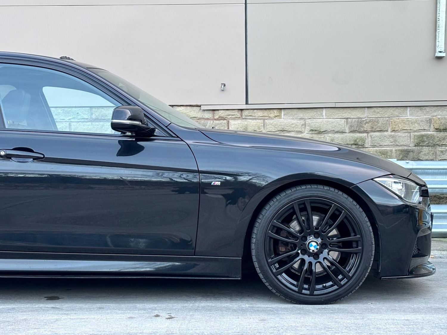 Used BMW 3 Series 2014 for sale - 77081935: Photo 45