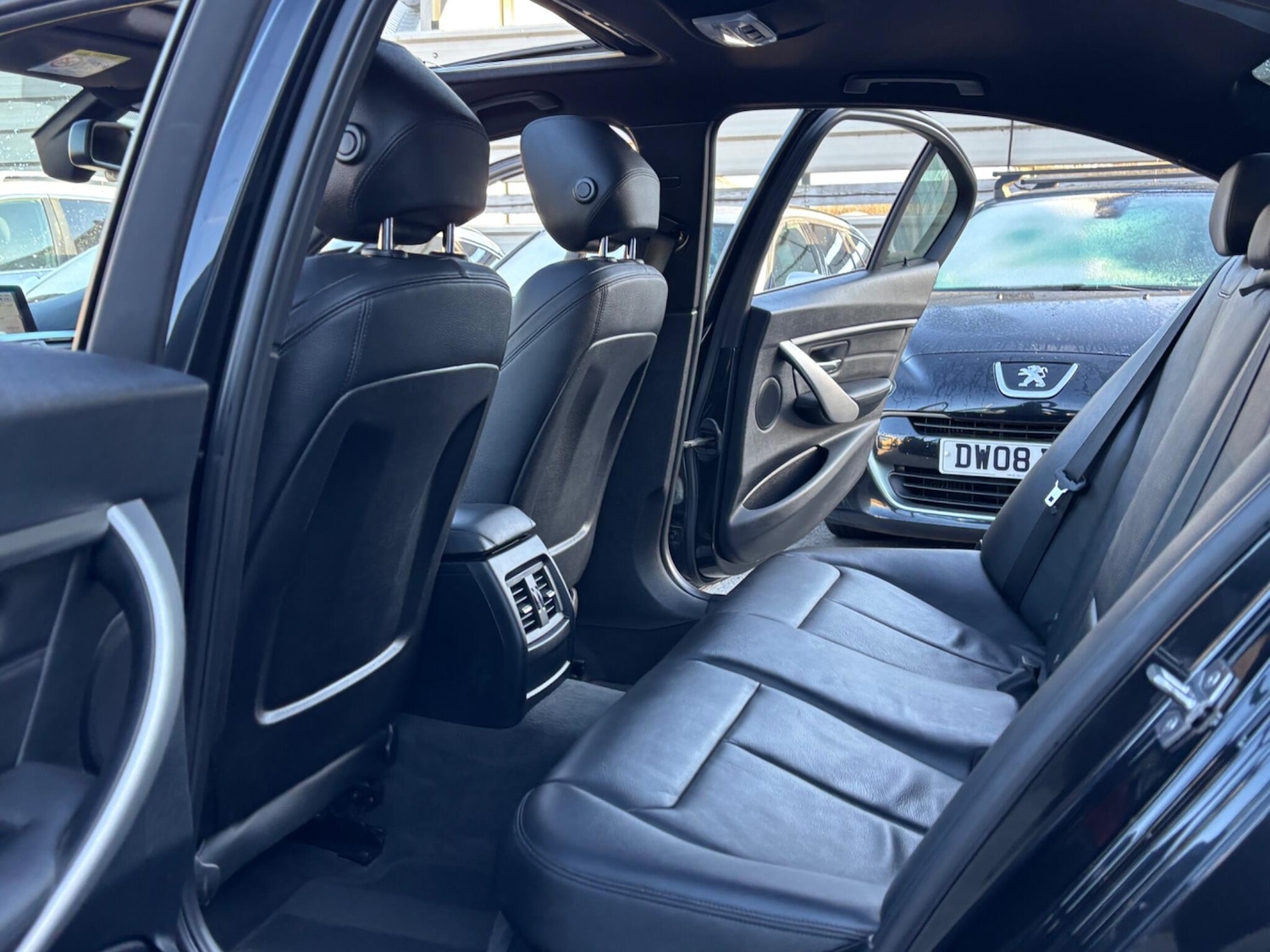 Used BMW 3 Series 2014 for sale - 77081935: Photo 75