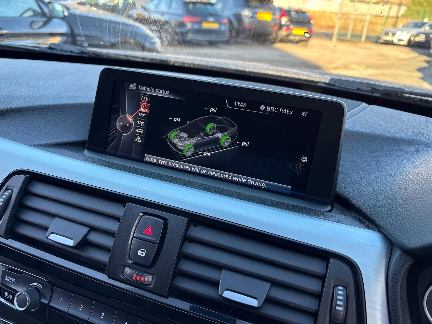 Used BMW 3 Series 2014 for sale - 77081935: Photo 90