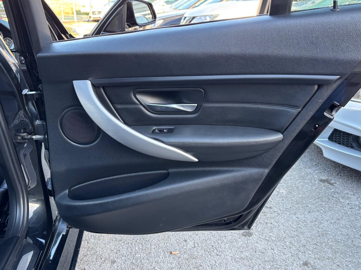 Used BMW 3 Series 2014 for sale - 77081935: Photo 93