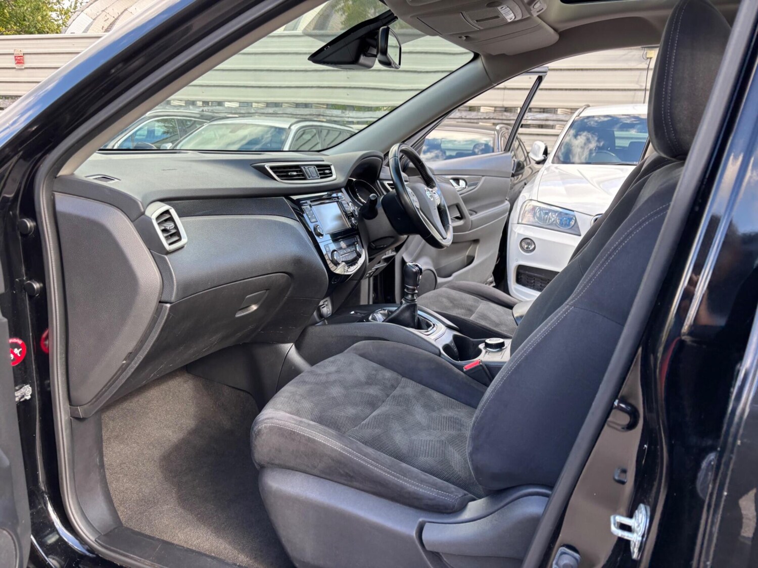 Used Nissan X-Trail 2017 for sale - 76024334: Photo 48
