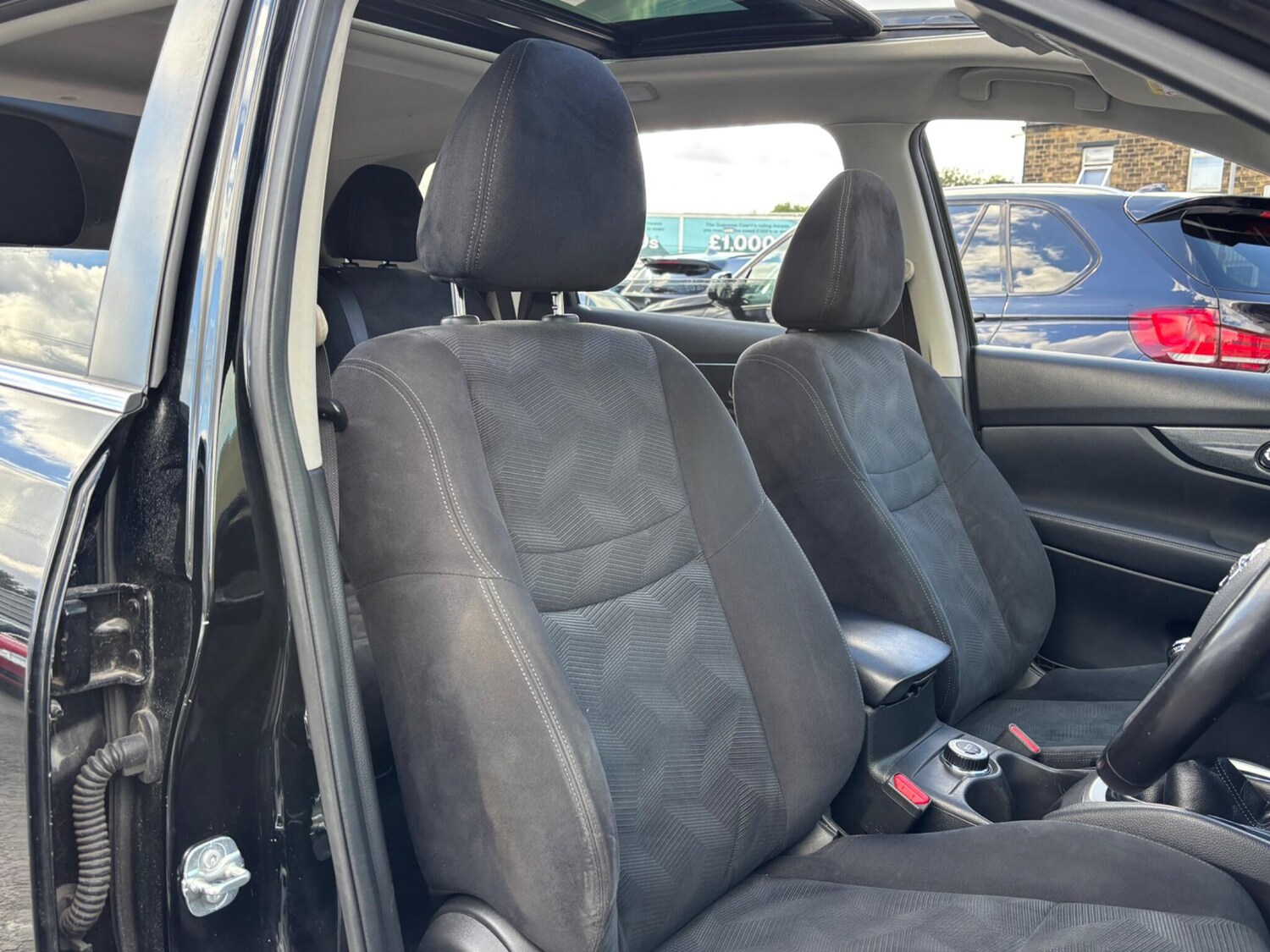 Used Nissan X-Trail 2017 for sale - 76024334: Photo 66