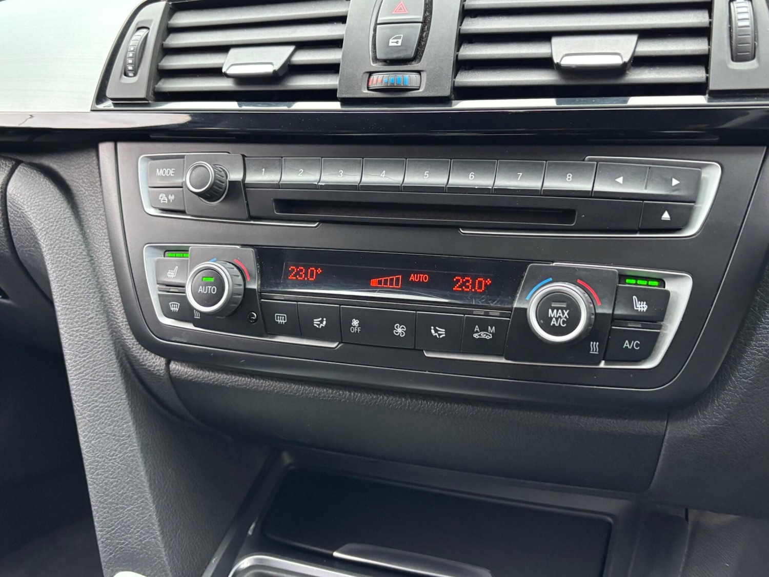 Used BMW 3 Series 2013 for sale - 77794009: Photo 17