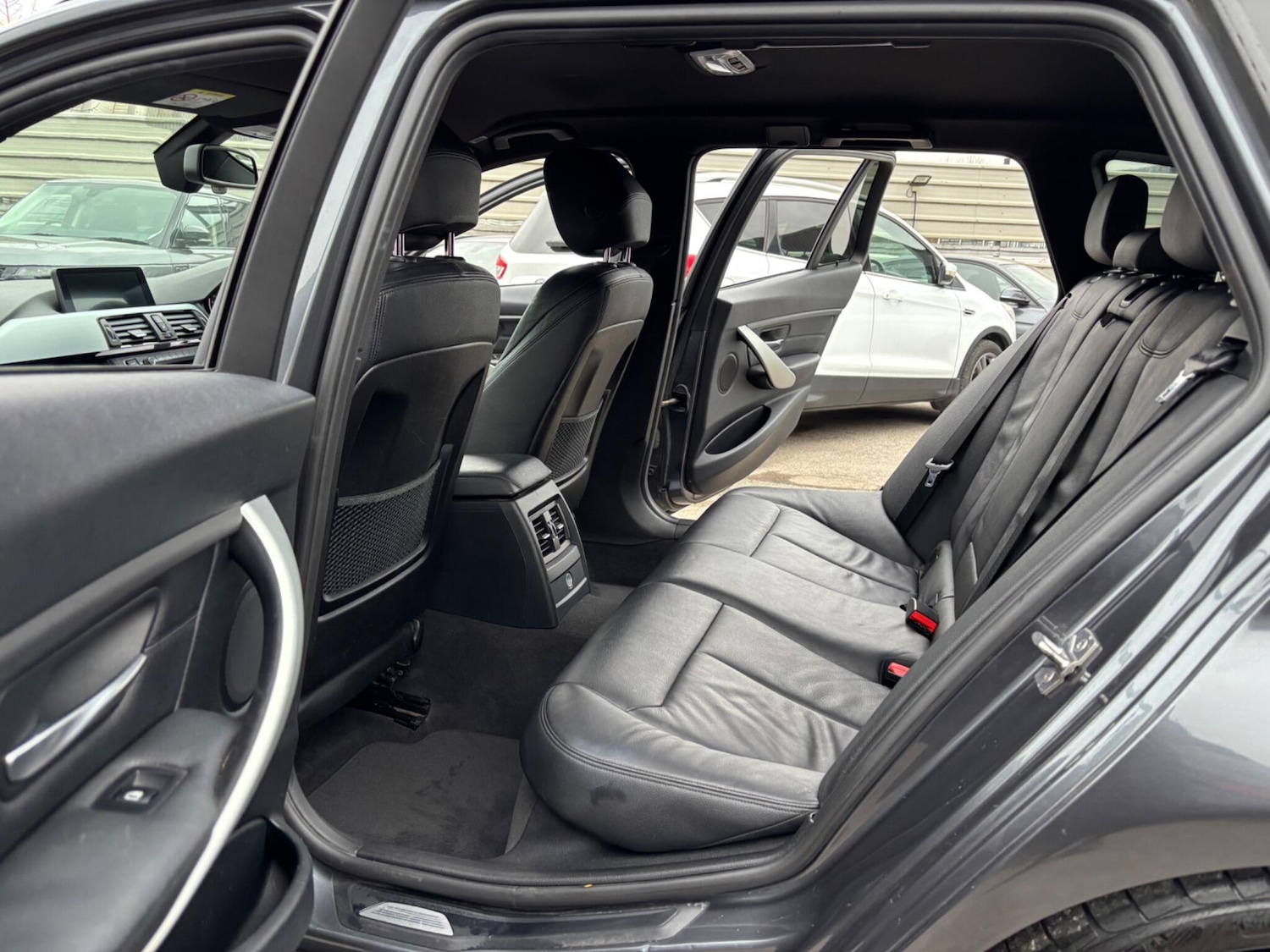 Used BMW 3 Series 2013 for sale - 77794009: Photo 20