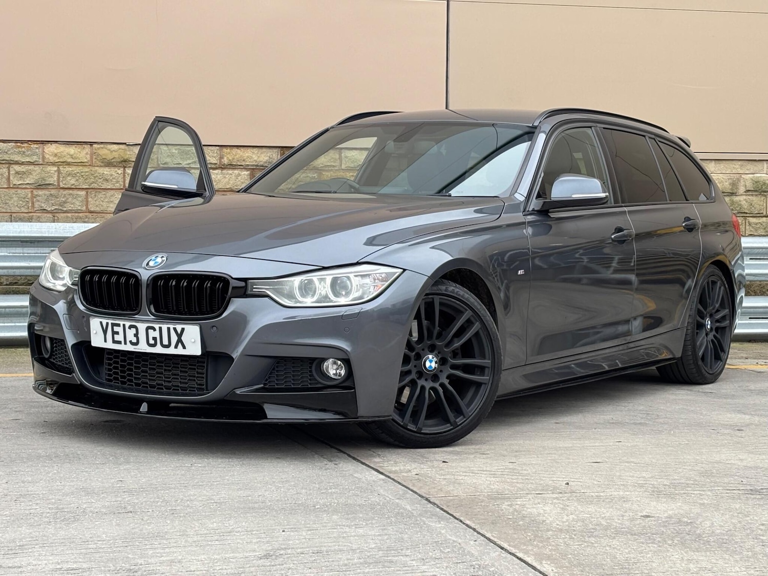 Used BMW 3 Series 2013 for sale - 77794009: Photo 24