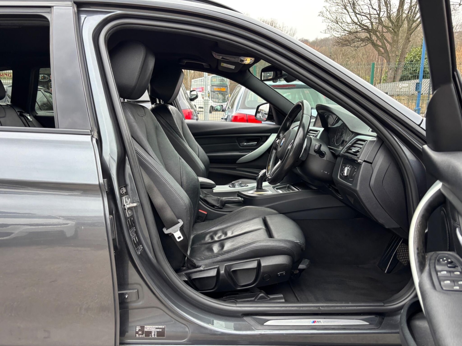 Used BMW 3 Series 2013 for sale - 77794009: Photo 42