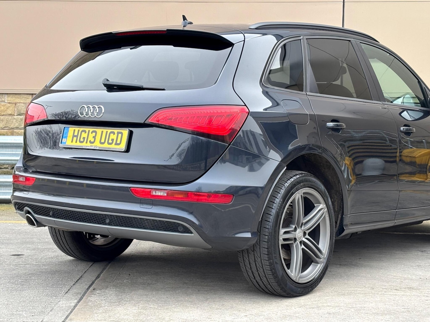 Used Audi Q5 2013 for sale - 77799406: Photo 35