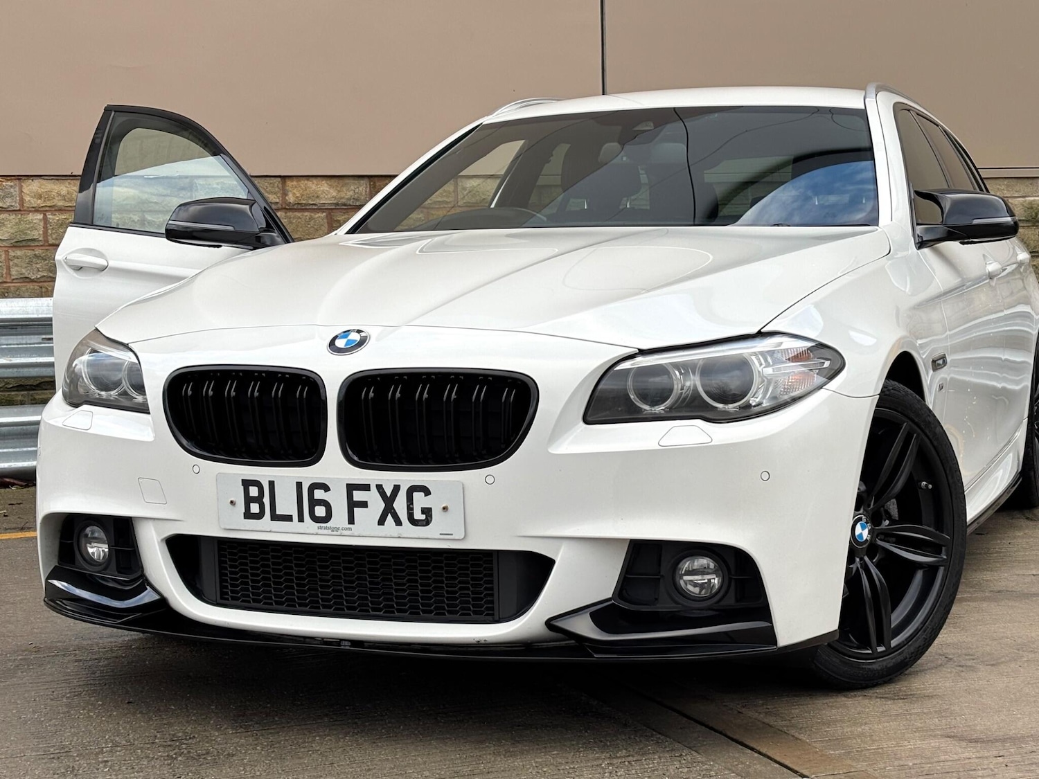 Used BMW 5 Series 2016 for sale - 76855752: Photo 27