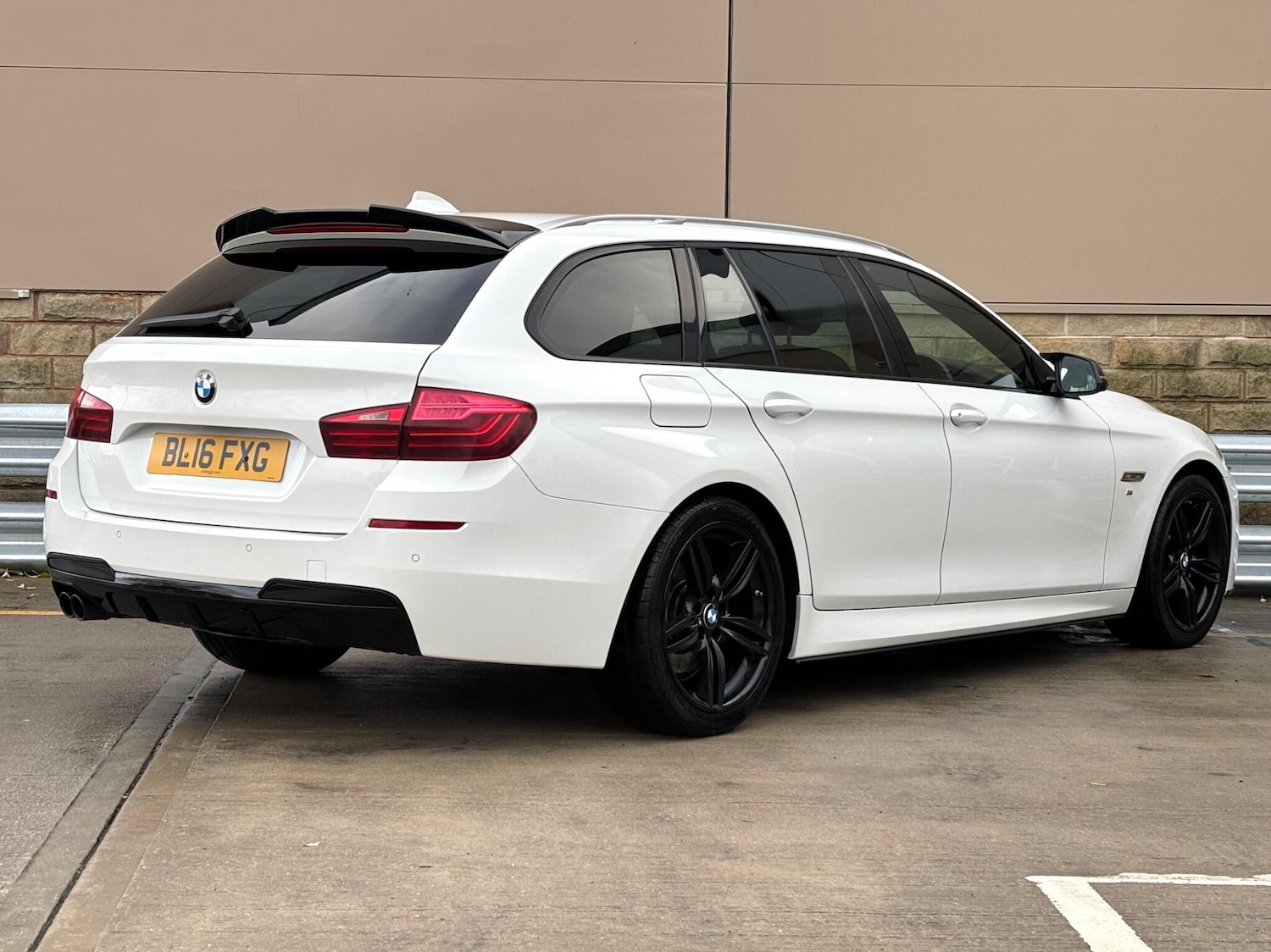 Used BMW 5 Series 2016 for sale - 76855752: Photo 4