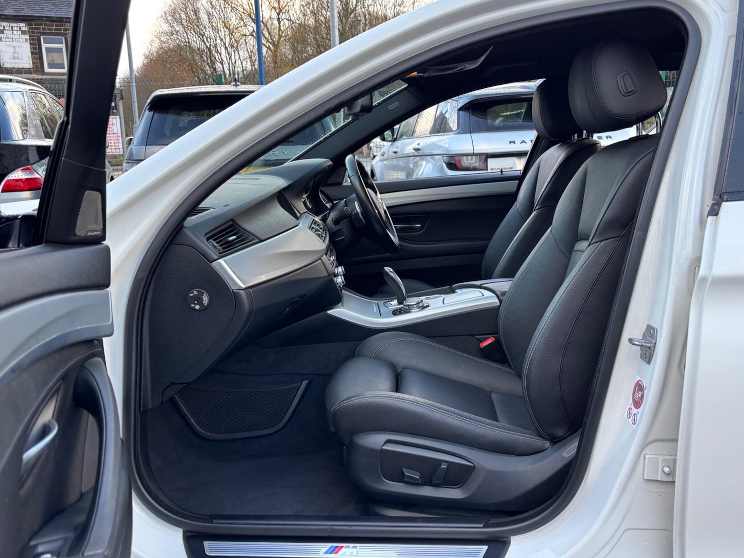 Used BMW 5 Series 2016 for sale - 76855752: Photo 44