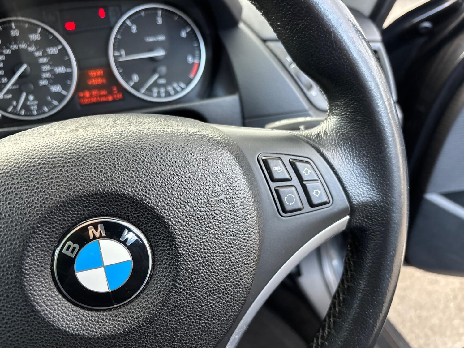 Used BMW X1 2011 for sale - 76592371: Photo 63