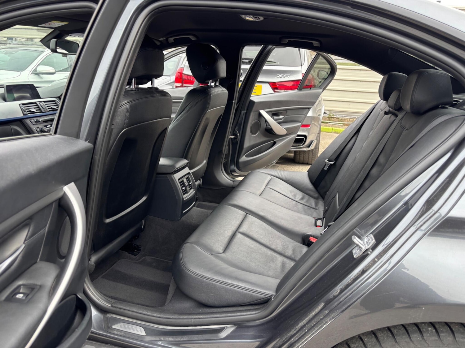 Used BMW 3 Series for sale - 78101409: Photo 66