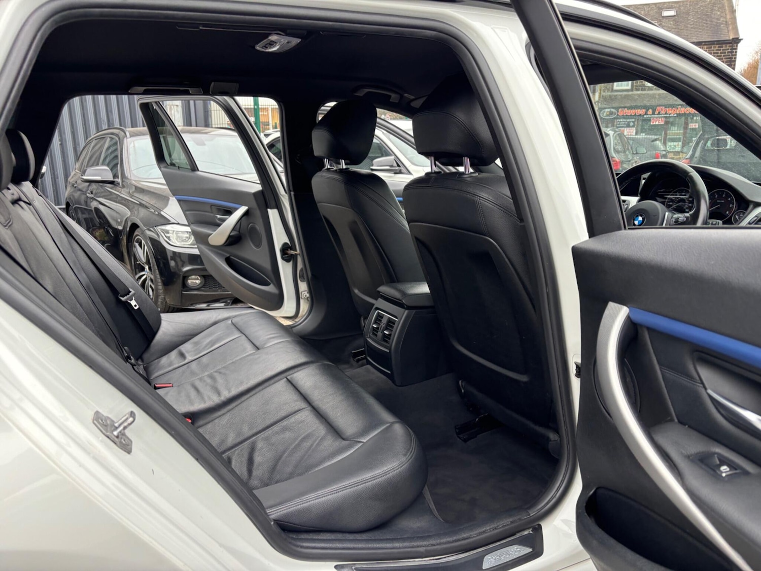 Used BMW 3 Series 2015 for sale - 77799414: Photo 22