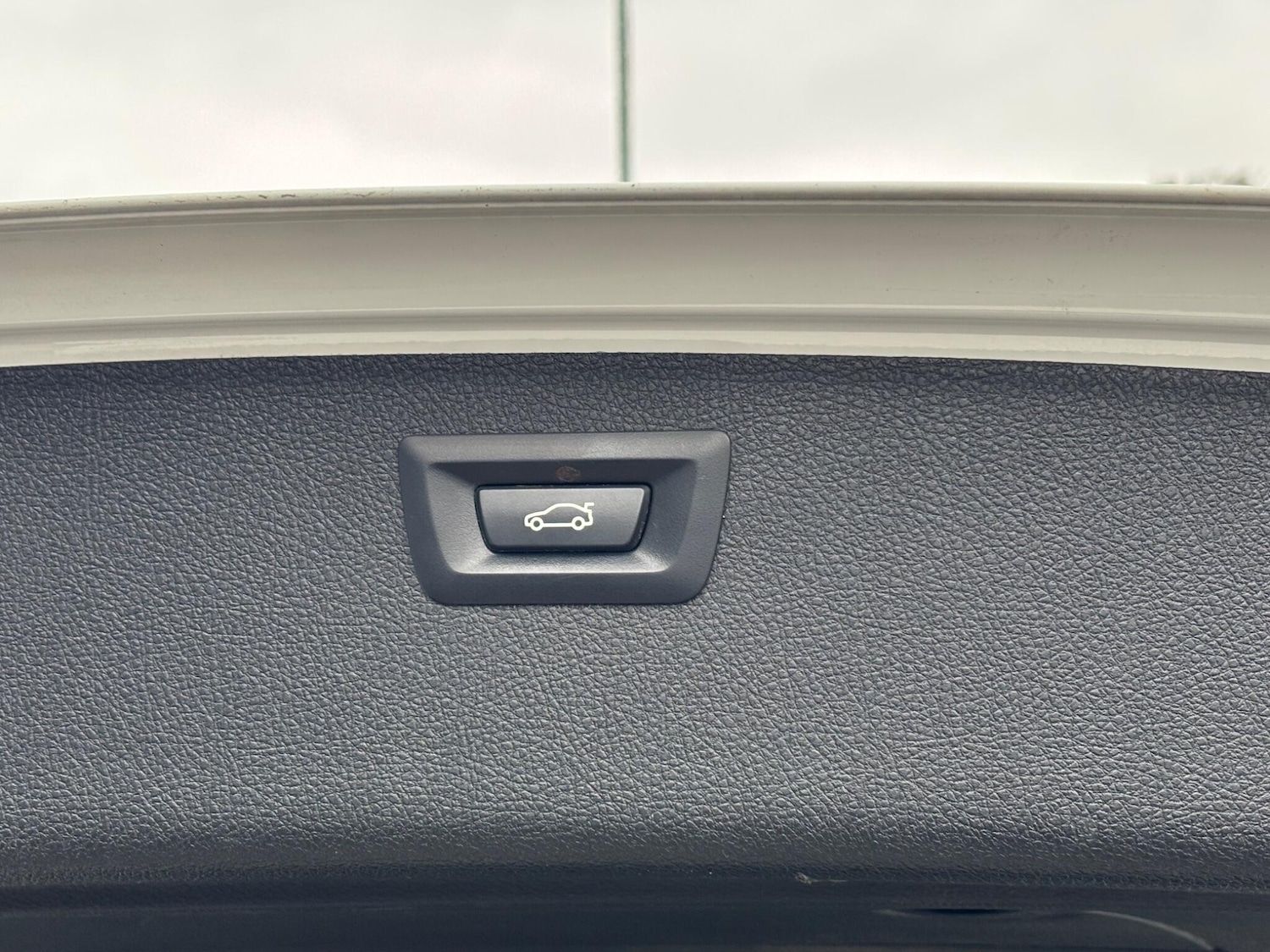 Used BMW 3 Series 2015 for sale - 77799414: Photo 24