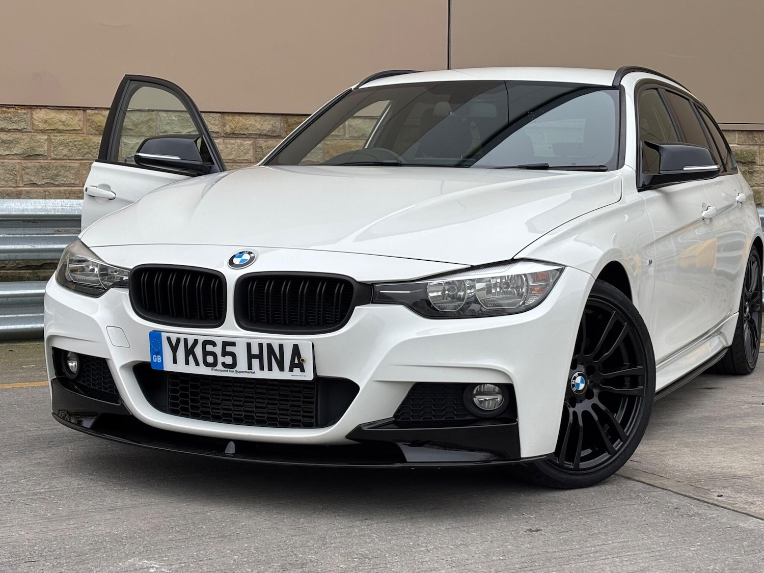 Used BMW 3 Series 2015 for sale - 77799414: Photo 27