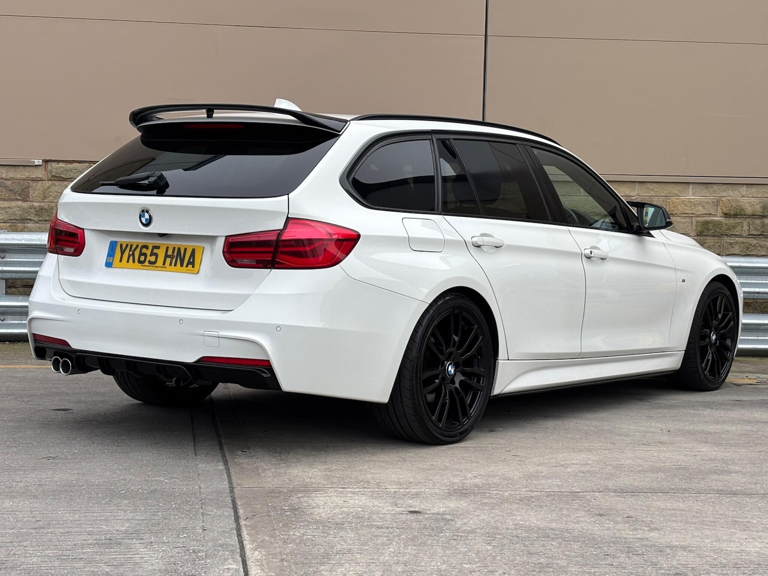 Used BMW 3 Series 2015 for sale - 77799414: Photo 4