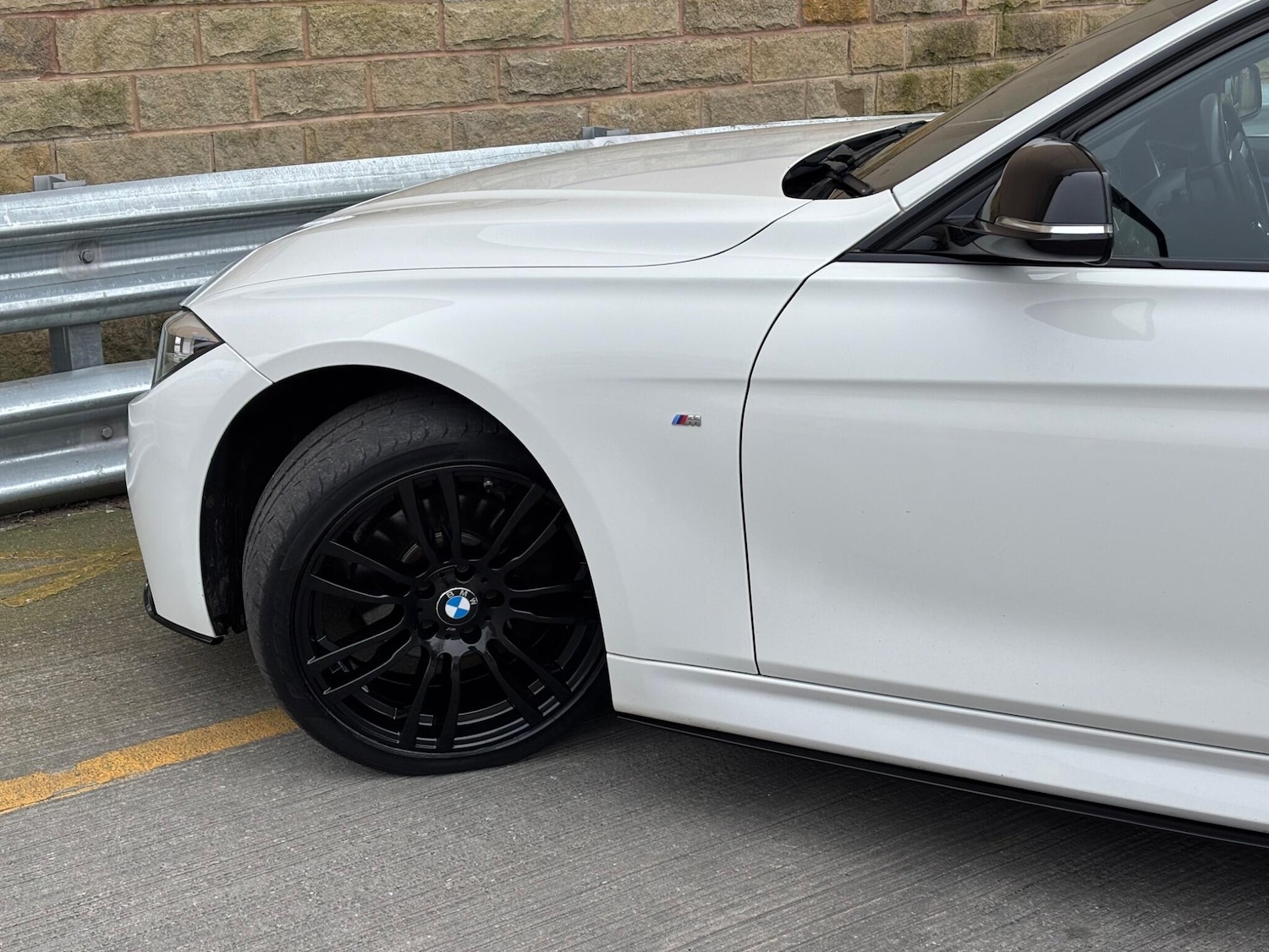 Used BMW 3 Series 2015 for sale - 77799414: Photo 40