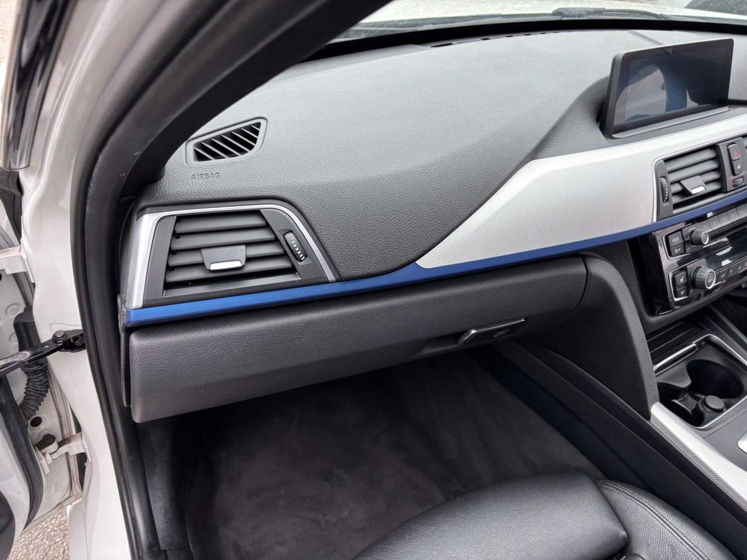 Used BMW 3 Series 2015 for sale - 77799414: Photo 60