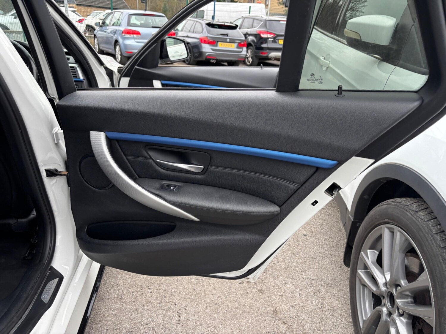 Used BMW 3 Series 2015 for sale - 77799414: Photo 72