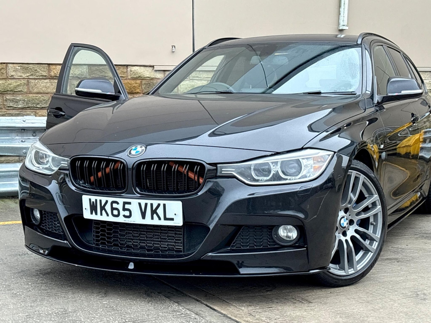 Used BMW 3 Series 2015 for sale - 77538356: Photo 27