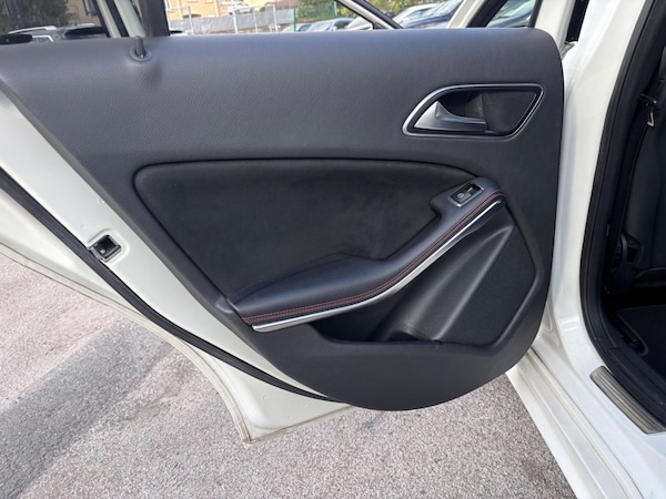 Used Mercedes-Benz A-Class 2013 for sale - 76122608: Photo 71