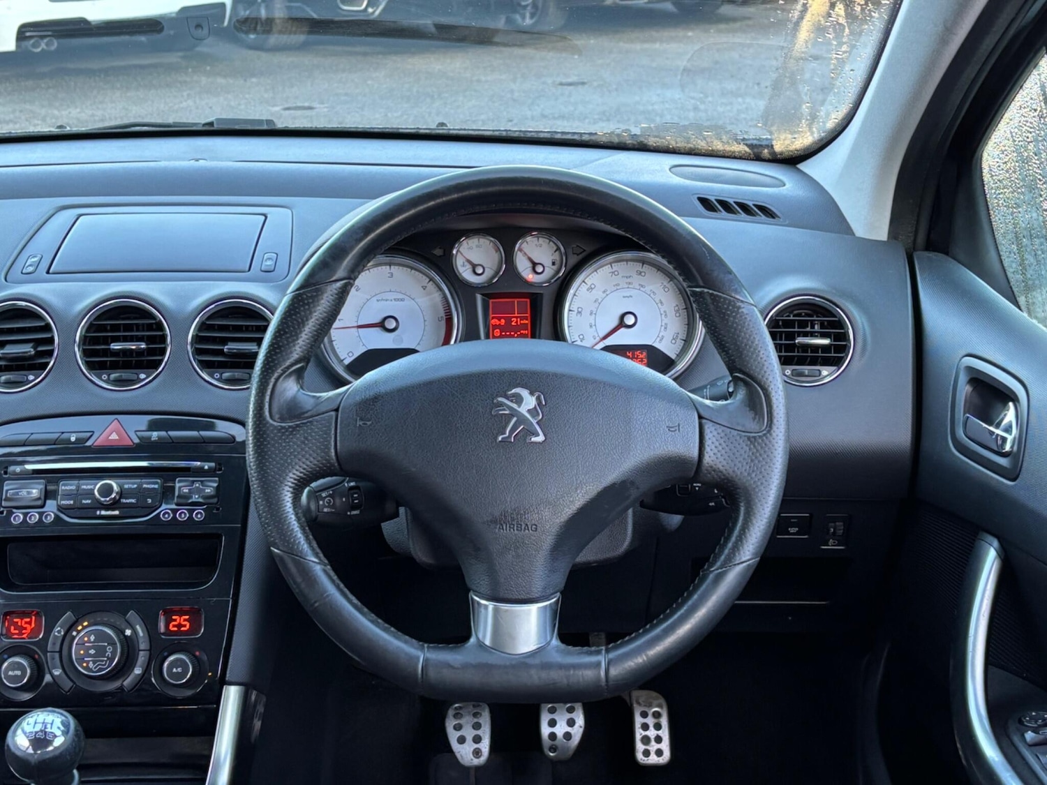 Used Peugeot 308 2013 for sale - 77331252: Photo 16