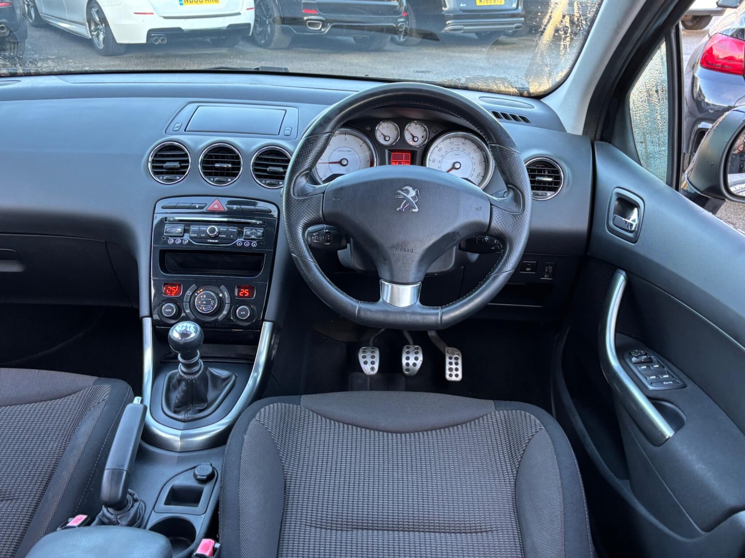 Used Peugeot 308 2013 for sale - 77331252: Photo 42