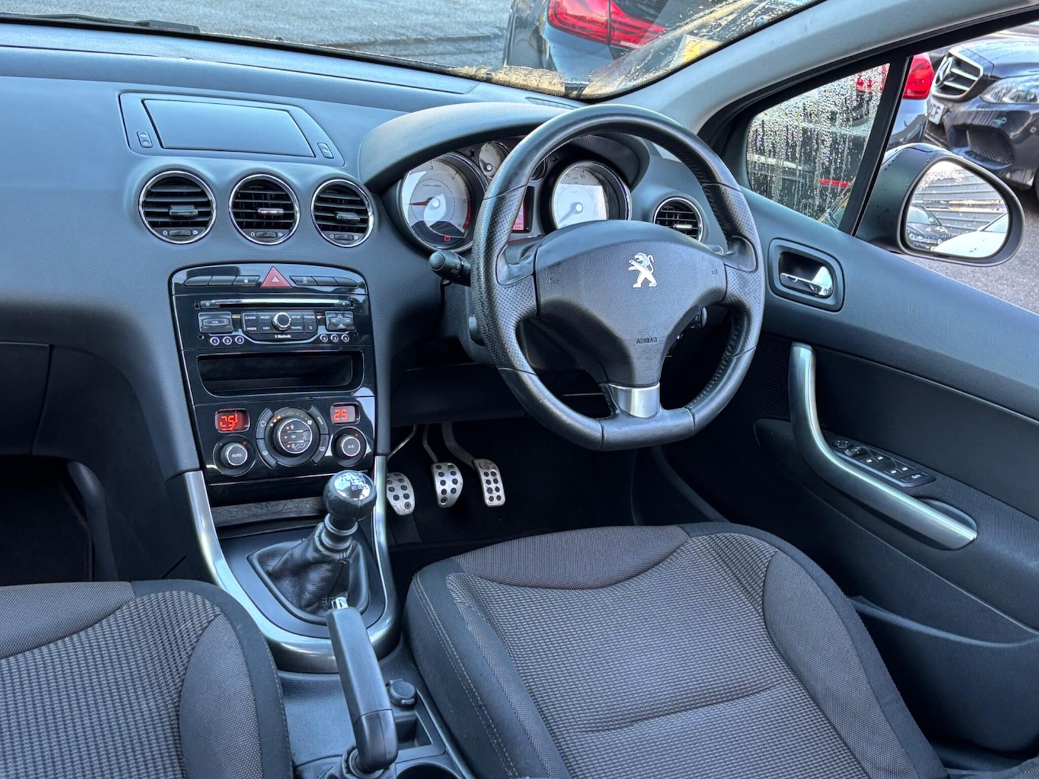 Used Peugeot 308 2013 for sale - 77331252: Photo 43