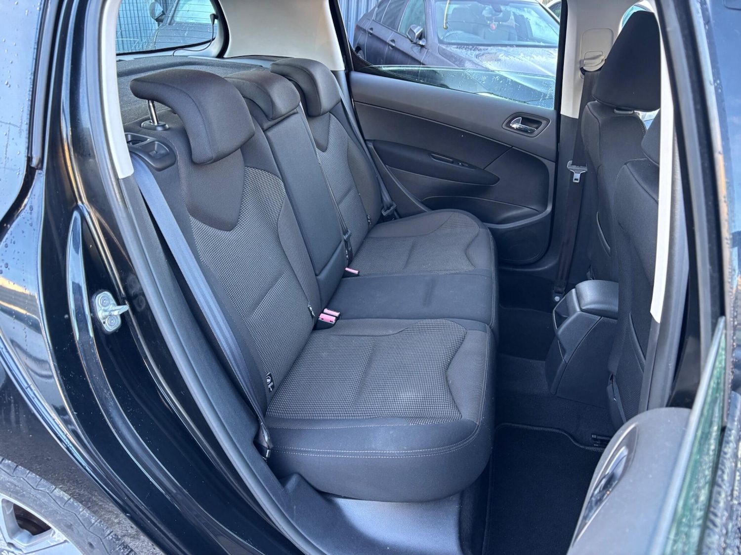 Used Peugeot 308 2013 for sale - 77331252: Photo 52