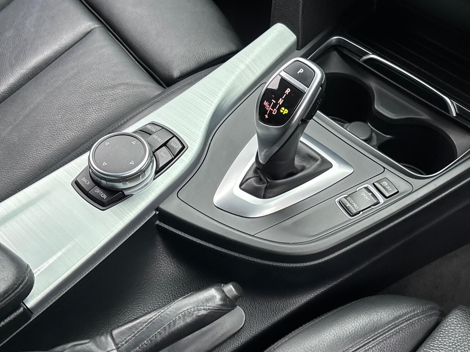 Used BMW 3 Series 2017 for sale - 77574901: Photo 15