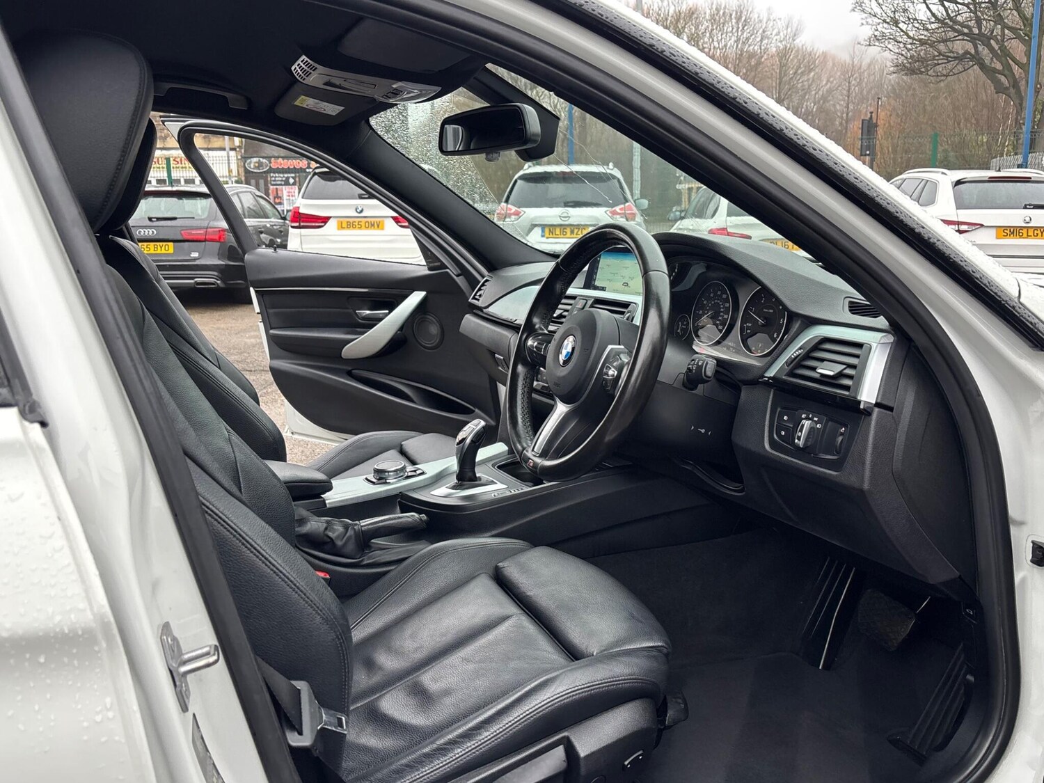 Used BMW 3 Series 2017 for sale - 77574901: Photo 45