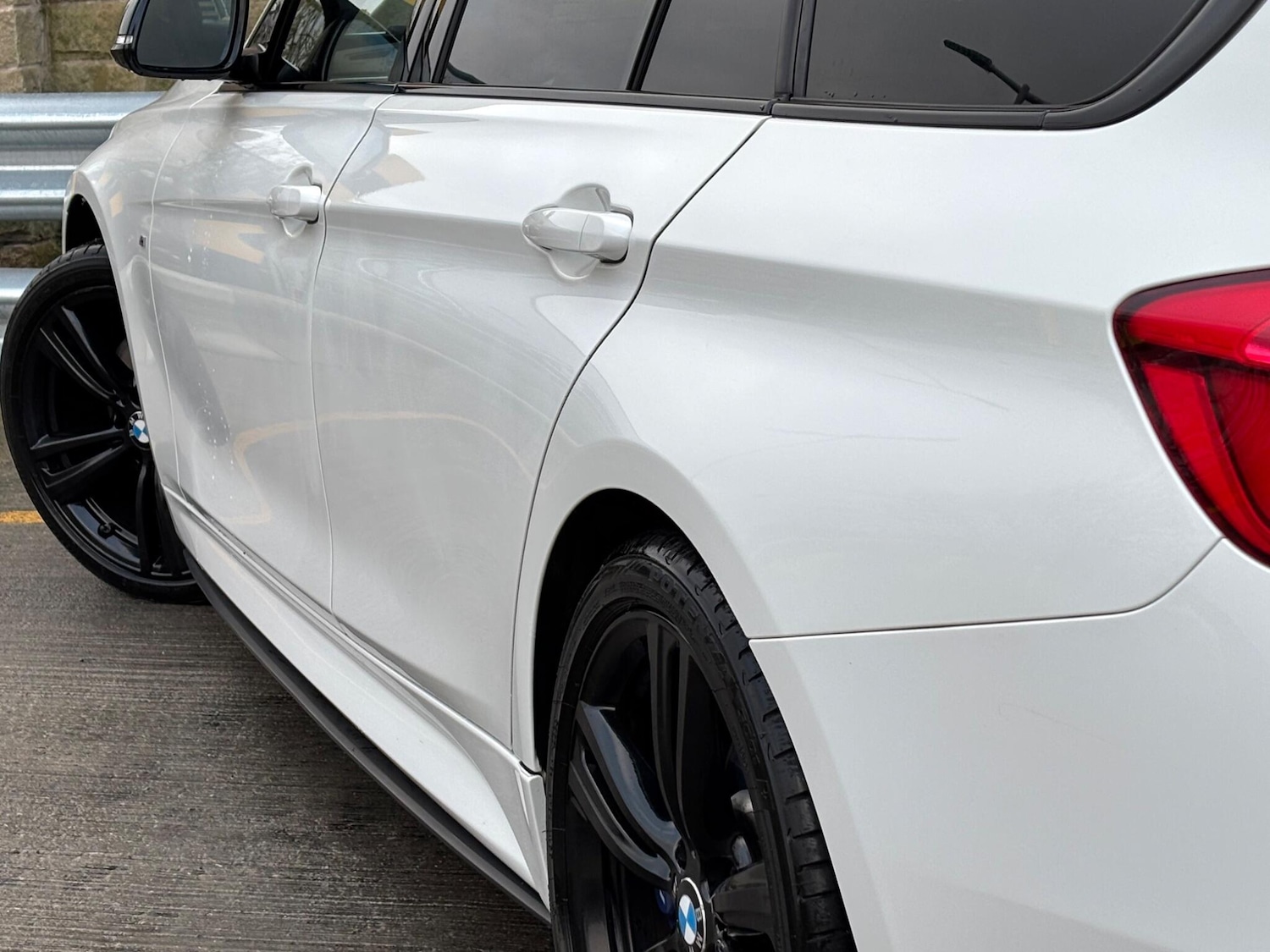 Used BMW 3 Series 2017 for sale - 77574901: Photo 9