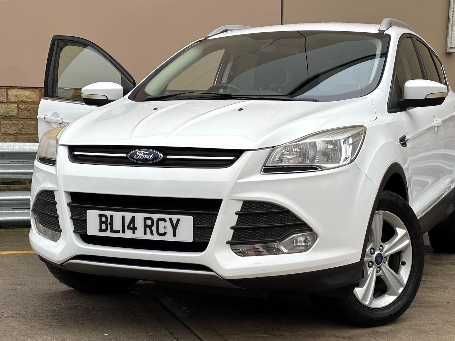 Used Ford Kuga 2014 for sale - 77440274: Photo 26