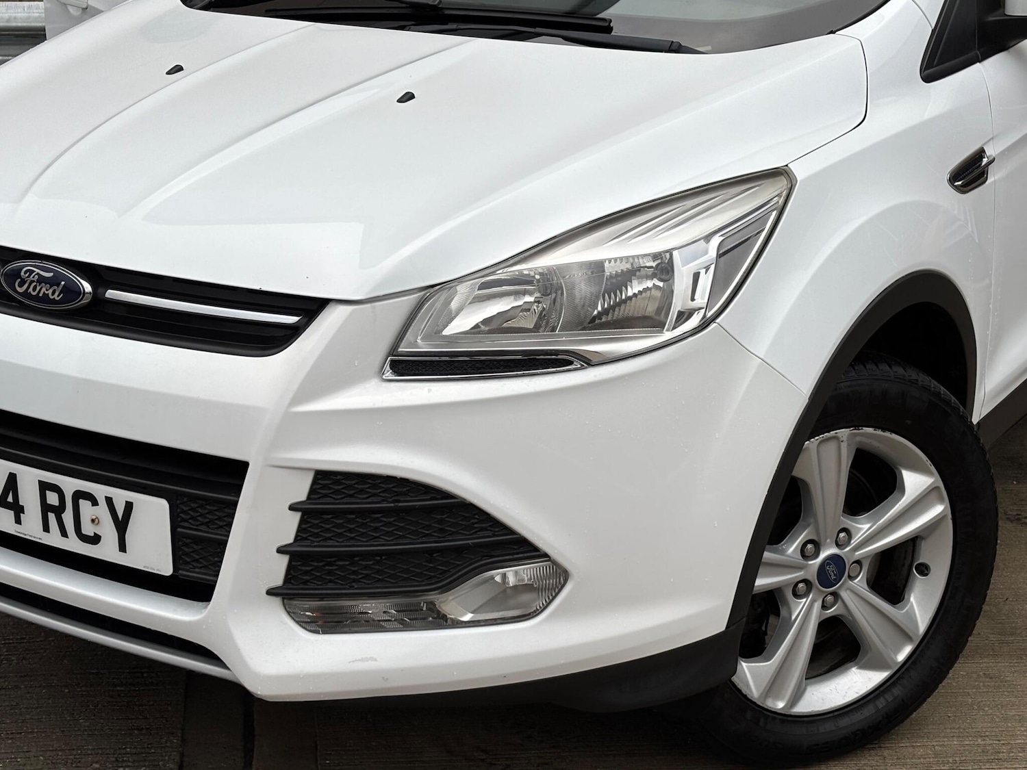 Used Ford Kuga 2014 for sale - 77440274: Photo 27