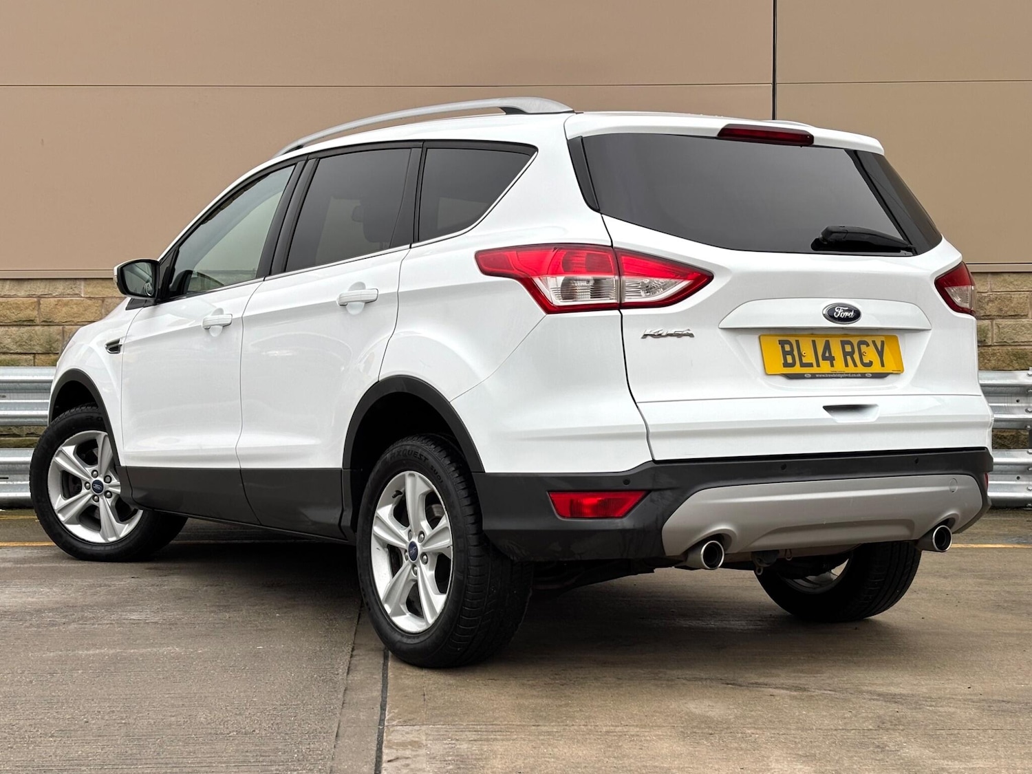 Used Ford Kuga 2014 for sale - 77440274: Photo 3