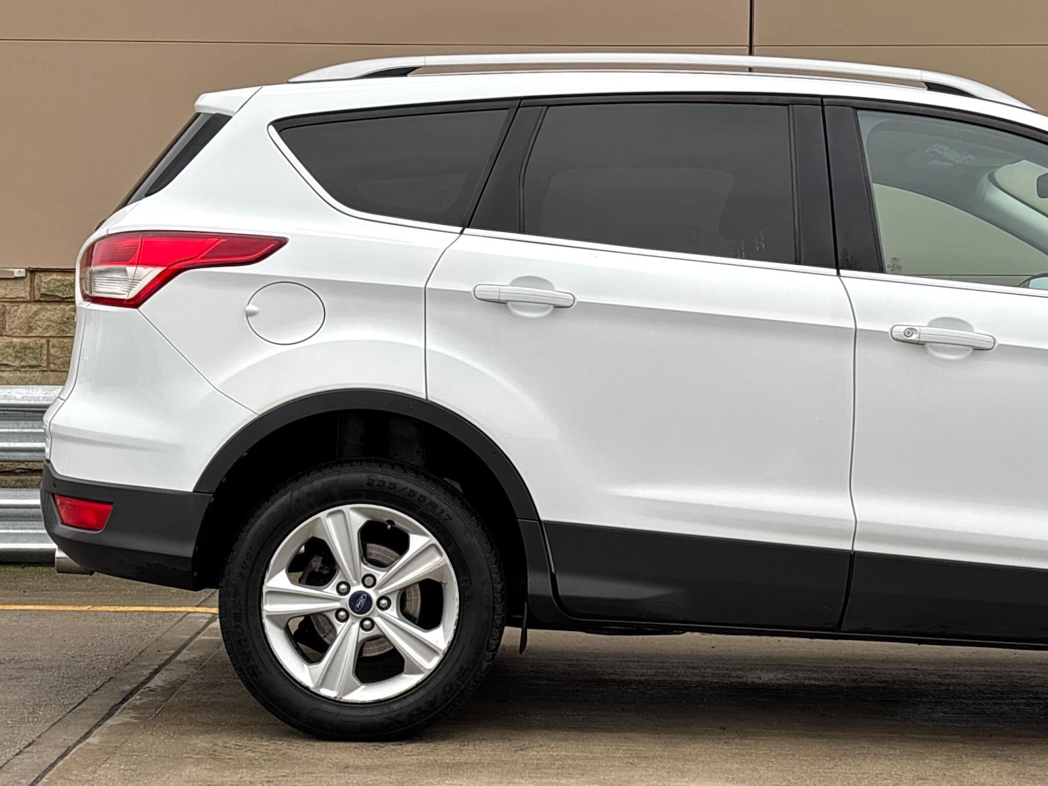 Used Ford Kuga 2014 for sale - 77440274: Photo 33