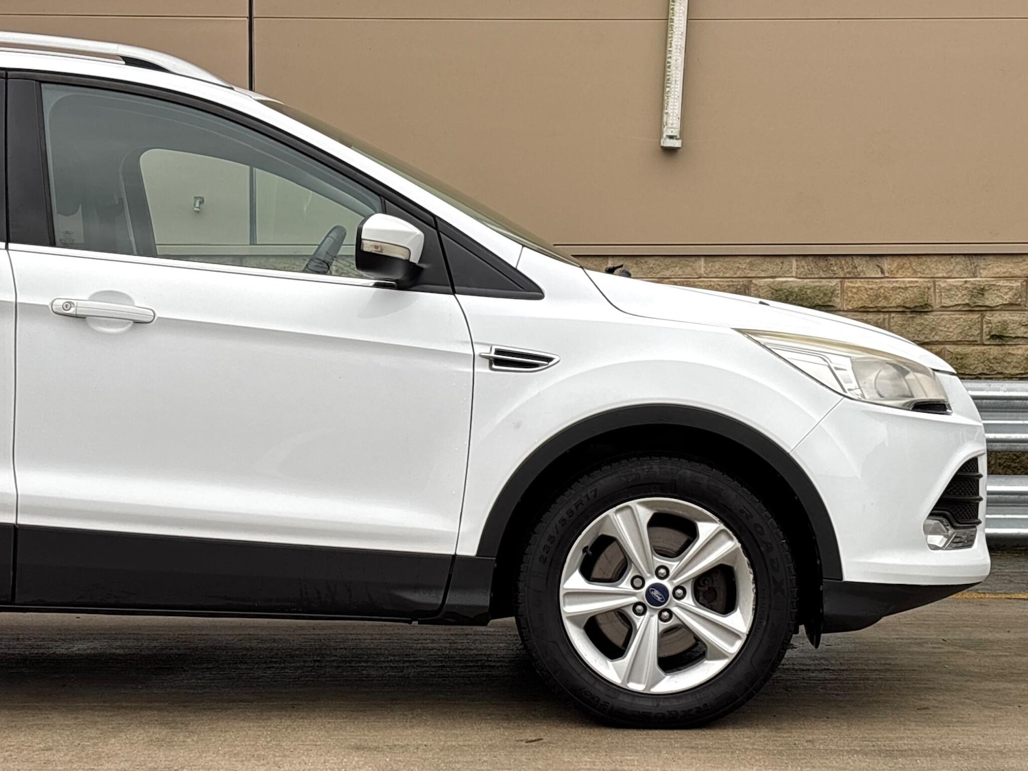 Used Ford Kuga 2014 for sale - 77440274: Photo 39